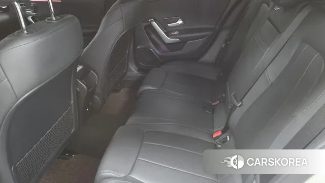 Mercedes-Benz A-Class W177 id 3745476 из Кореи 17