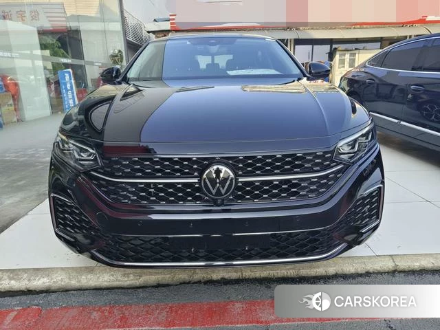 Volkswagen Passat id 4278378 из Китая 25