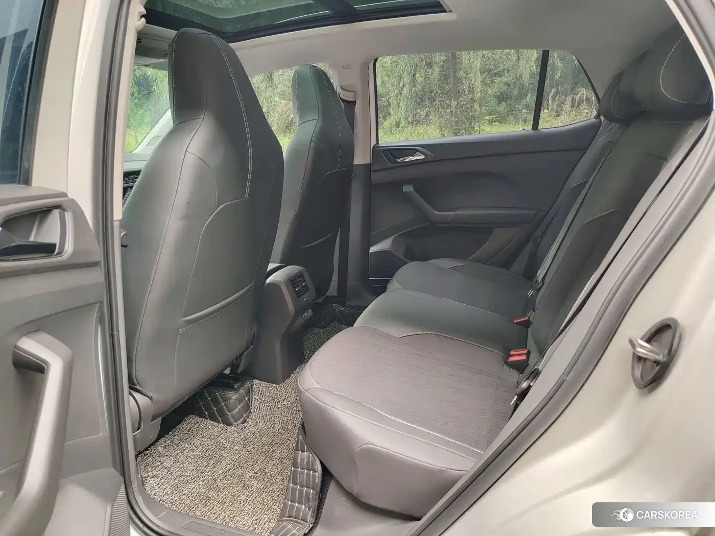 Volkswagen T-Cross id 4546565 из Китая 15