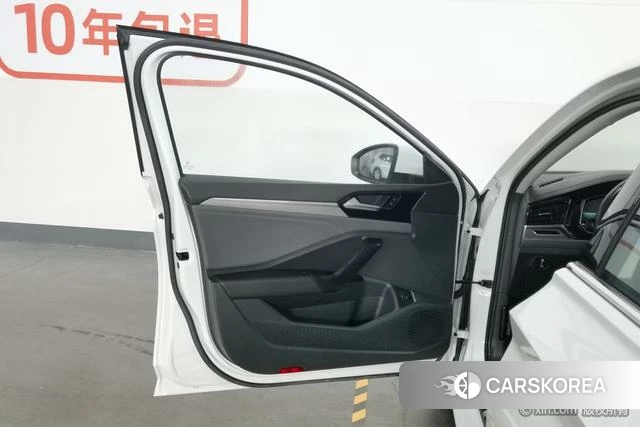 Volkswagen Sagitar id 4273239 из Китая 24