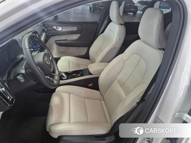 Volvo XC40 id 3715742 из Кореи 19