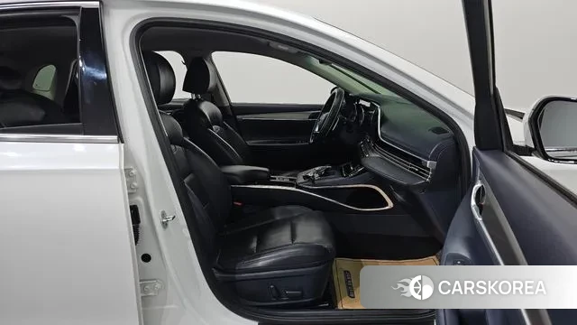 Hyundai The New Grandeur IG id 3302361 из Кореи 20