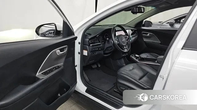 Kia Niro Plus id 3625215 из Кореи 20