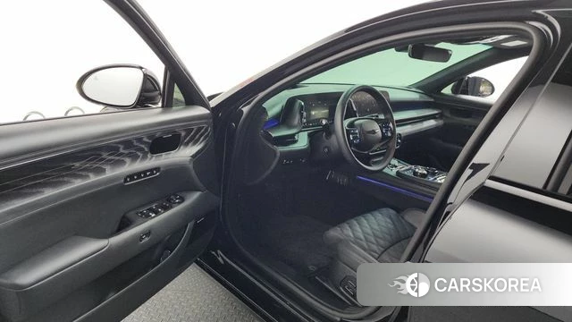 Genesis G90 (RS4) id 4432317 из Кореи 34