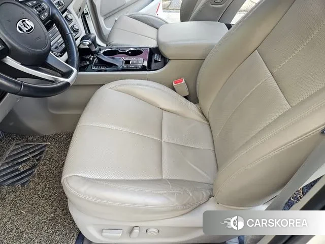 Kia The New Carnival id 3788953 из Кореи 20