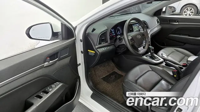 Hyundai Avante AD id 2892287 из Кореи 20