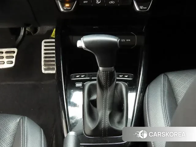 Kia Stonic id 3476692 из Кореи 19