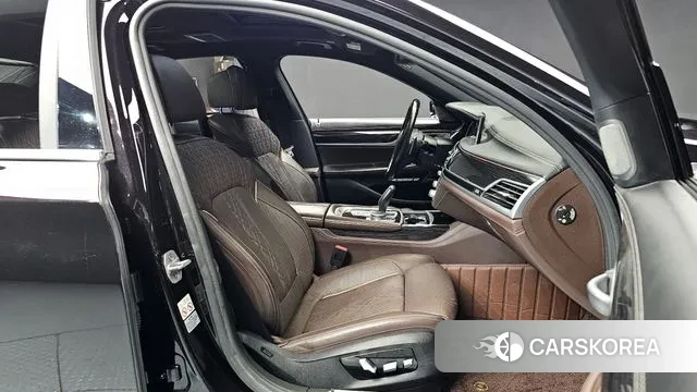 BMW 7 Series (G11) id 3622603 из Кореи 20