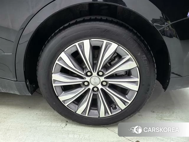 Red flag E-QM5 id 3869671 из Китая 28