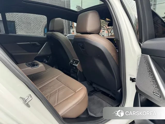 BMW 5 Series (G60) id 3522865 из Кореи 20