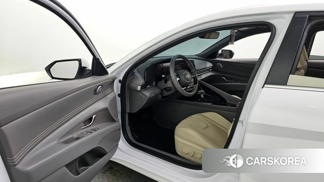 Hyundai The New Avante Hybrid (CN7) id 4380987 из Кореи 20