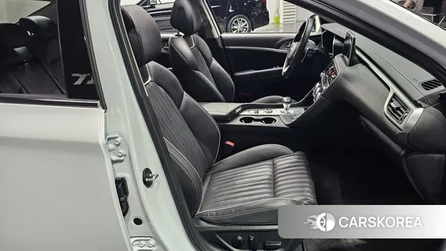 Genesis G70 id 3514935 из Кореи 20