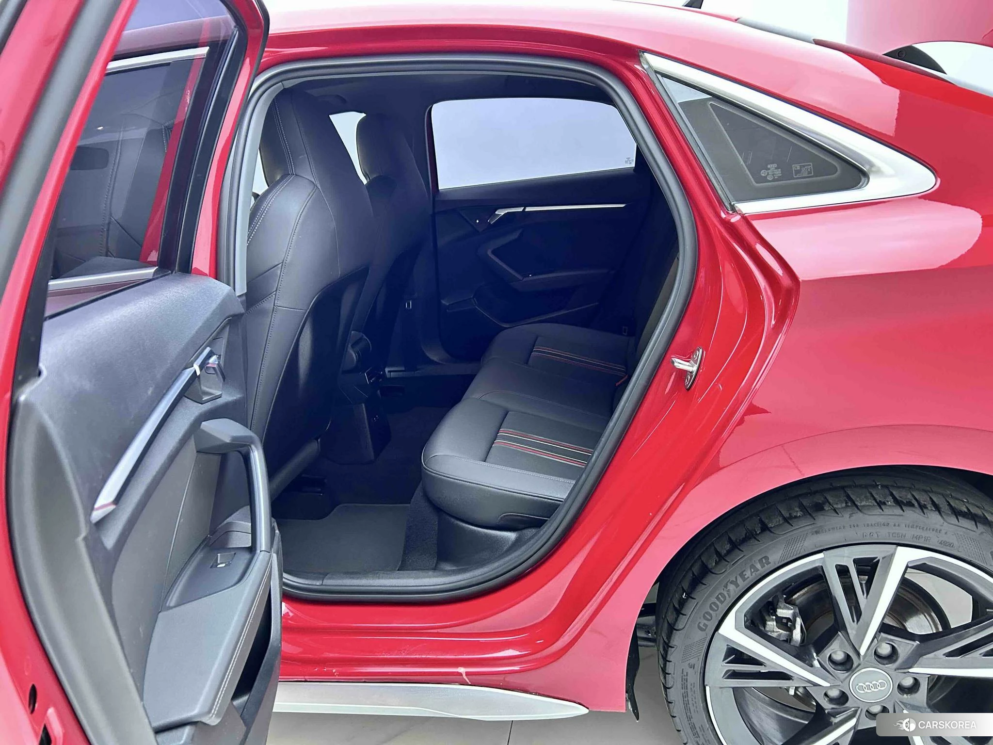Audi A3 id 4513792 из Китая 25