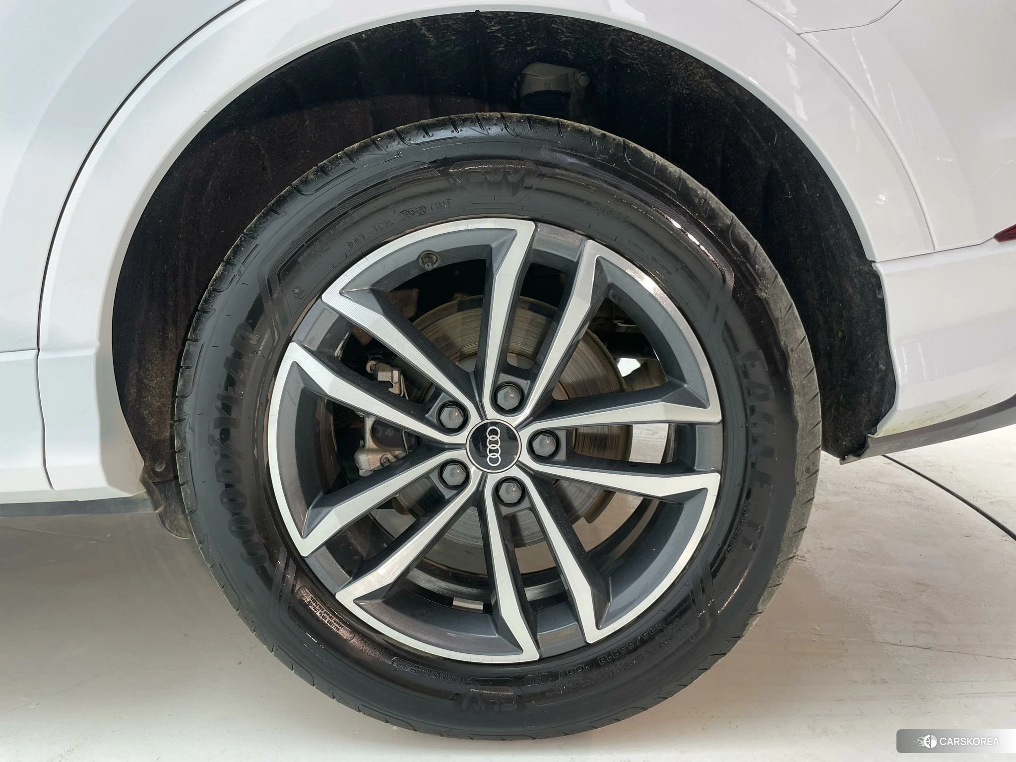 Audi Q3 id 4462114 из Китая 30