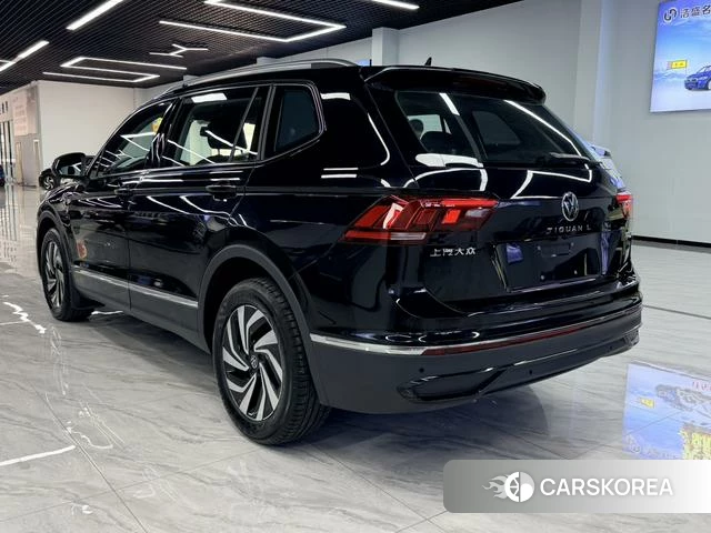 Volkswagen Tiguan L id 4272060 из Китая 18