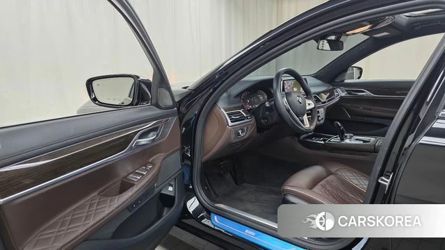 BMW 7 Series (G11) id 4383734 из Кореи 33