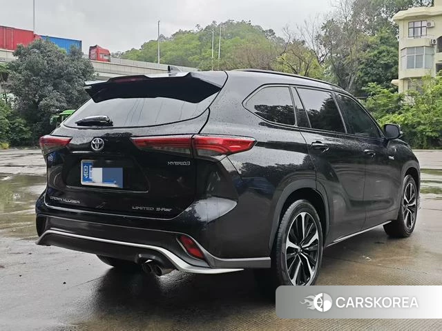 Toyota Crown Lufang id 4349034 из Китая 17