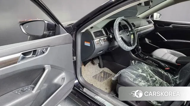 Volkswagen The New Passat id 3034159 из Кореи 20