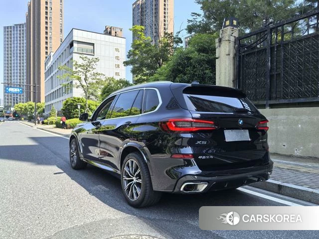 BMW X5 id 4275426 из Китая 15