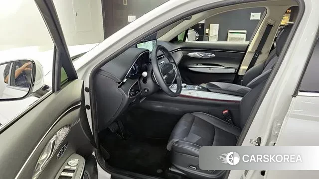 Genesis GV70 id 3185825 из Кореи 20