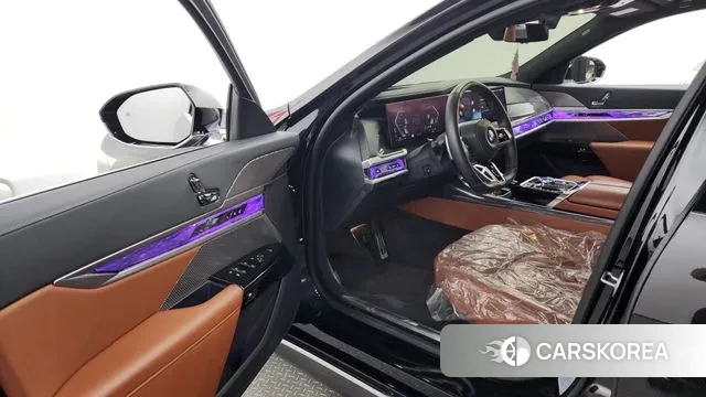 BMW 7 Series (G70) id 3016098 из Кореи 20