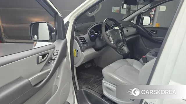 Hyundai The New Grand Starex id 3760631 из Кореи 20