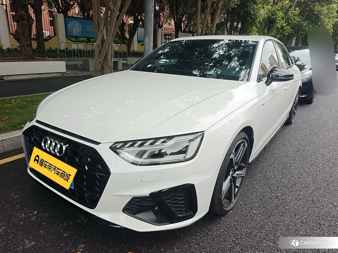 Audi A4L id 4454399 из Китая 21