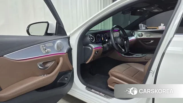 Mercedes-Benz E-Class W213 id 3753399 из Кореи 20