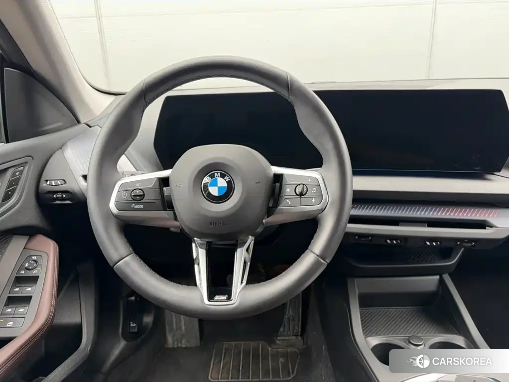 BMW 2 series id 4629112 из Китая 17