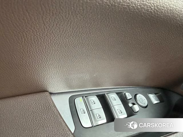 BMW X3 id 4229219 из Китая 16