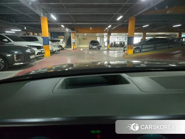 Hyundai Grandeur Hybrid (GN7) id 3042238 из Кореи 15