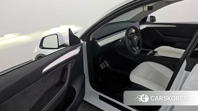 Tesla Model Y id 3477311 из Кореи 20
