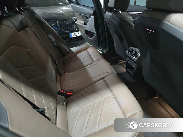 BMW 5 Series (G60) id 4321605 из Кореи 20