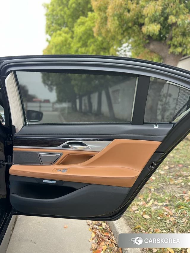 BMW 7 series id 4236125 из Китая 19