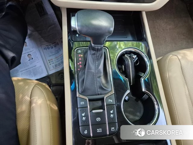 Kia The New Carnival id 4471334 из Кореи 20