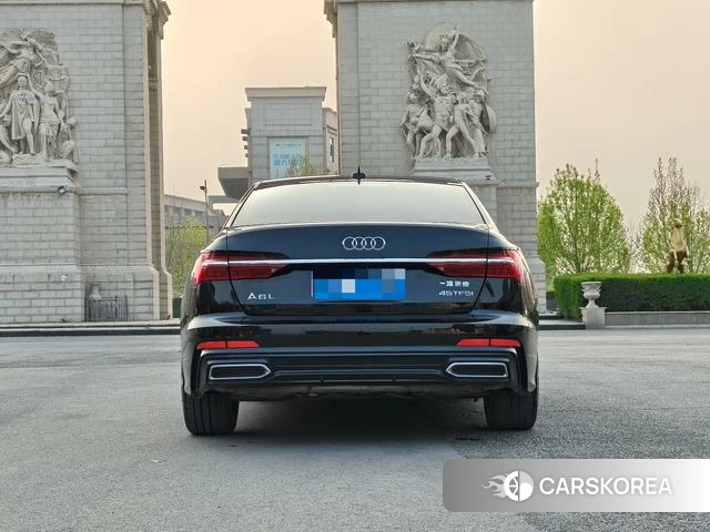 Audi A6L id 3890002 из Китая 16