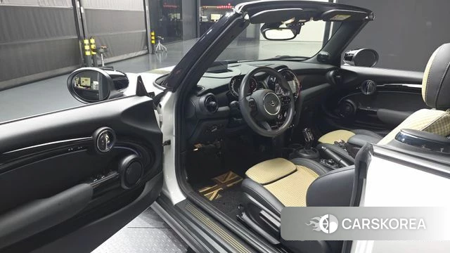 Mini Cooper S Convertible id 3934215 из Кореи 20
