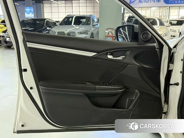Honda Civic id 4240570 из Китая 24