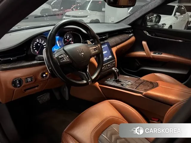 Maserati Quattroporte id 3451599 из Кореи 20