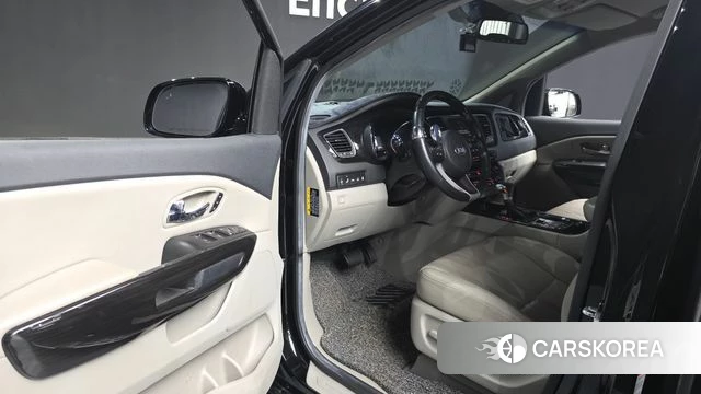 Kia The New Carnival id 4491146 из Кореи 34