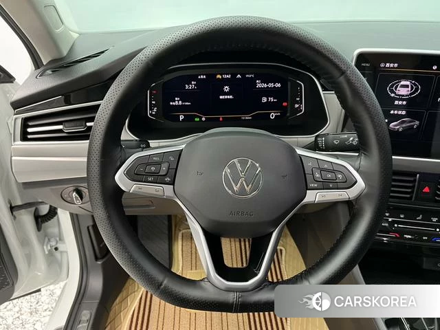 Volkswagen Bora id 4279120 из Китая 18