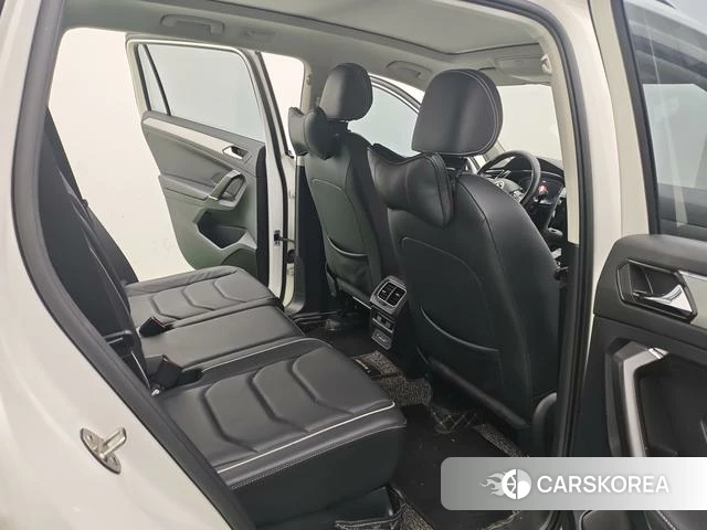 Volkswagen Tiguan L PHEV id 4210888 из Китая 15