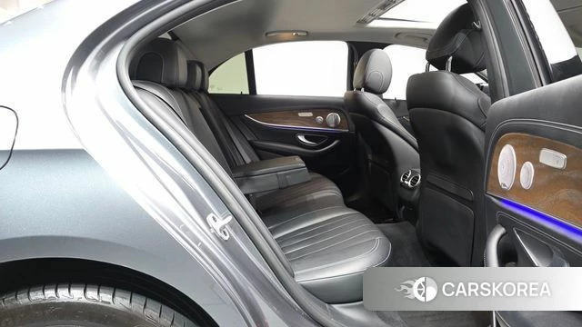 Mercedes-Benz E-Class W213 id 4651740 из Кореи 35