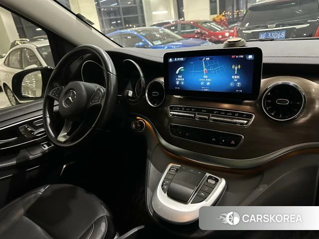 Mercedes-Benz V-class id 4257392 из Китая 21