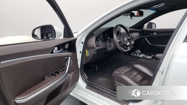 Kia Stinger id 3608309 из Кореи 20