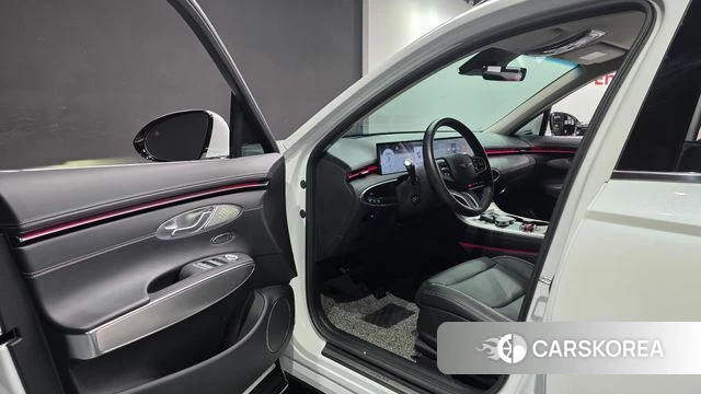 Genesis GV70 id 4493878 из Кореи 32