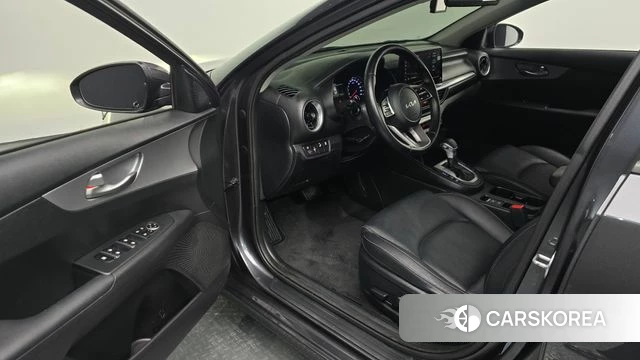 Kia The New K3 2nd generation id 3935618 из Кореи 20