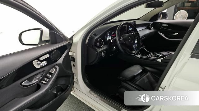 Mercedes-Benz C-Class W205 id 4225850 из Кореи 30