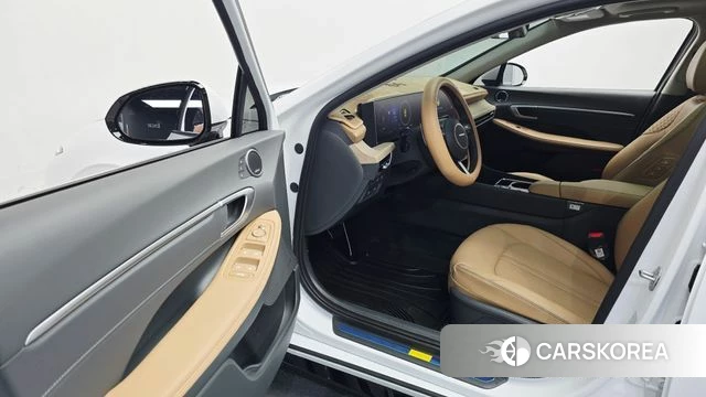 Hyundai Sonata D Edge Hybrid (DN8) id 4421343 из Кореи 37
