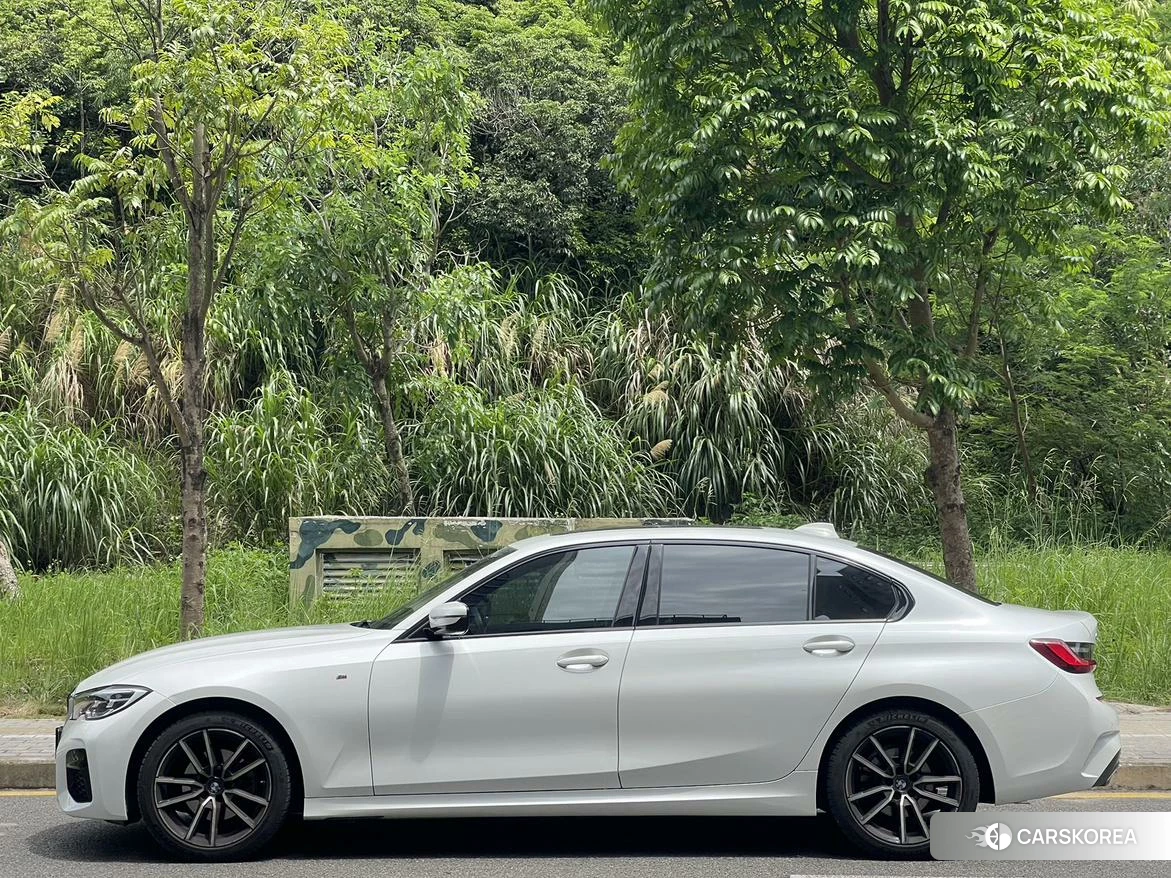 BMW 3 series id 4413418 из Китая 13